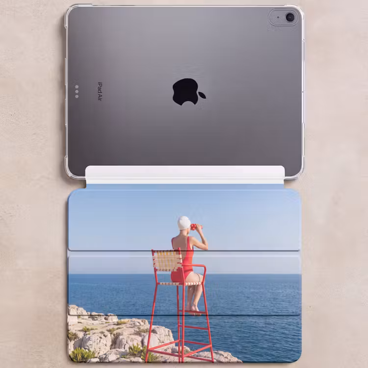 iPad hoes - Vrouw - Zee - Kust - Verrekijker - Rood — 6