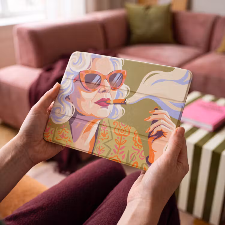 iPad hoes - Vrouw - Zonnebril - Portret - Modern - Kleurrijk — 4