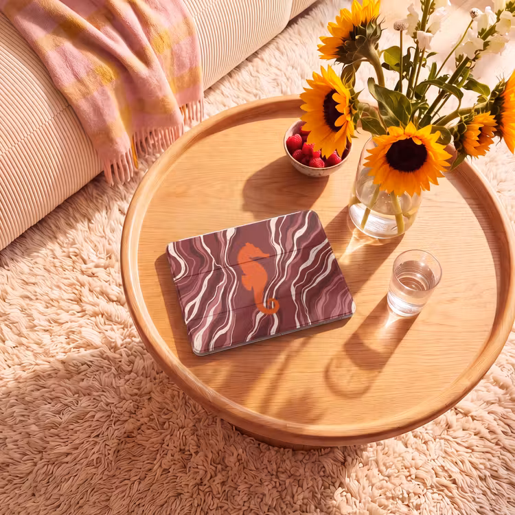 iPad hoes - Zeepaardje - Golven - Zeeleven - Abstract - Oranje — 2