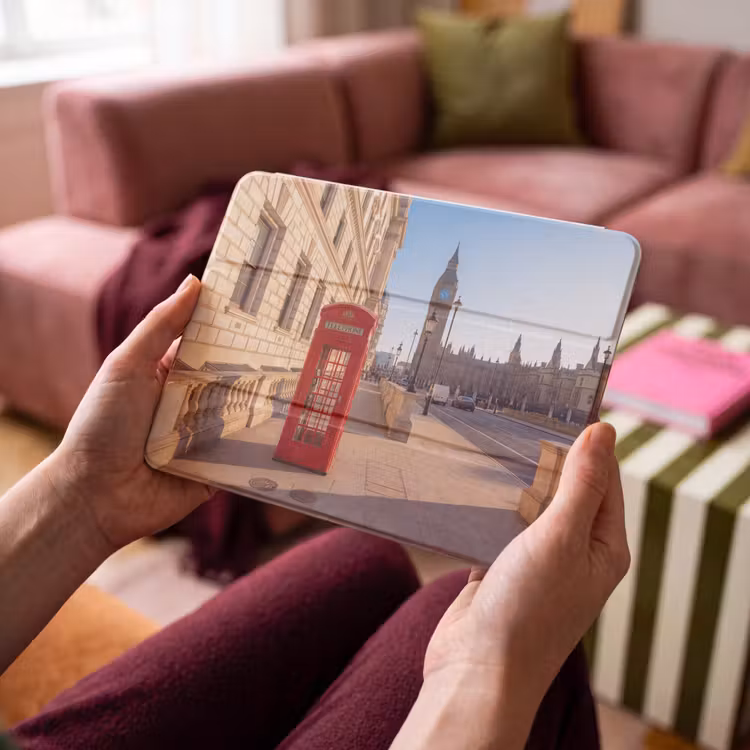 iPad hoes - Telefooncel - Rood - Londen - Stad - Architectuur — 4