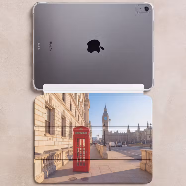 iPad hoes - Telefooncel - Rood - Londen - Stad - Architectuur — 6