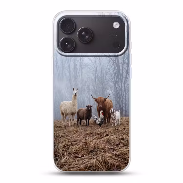 Telefoonhoesje Softcase - Boerderijdieren - Groep - Mist - Natuur - Rustiek