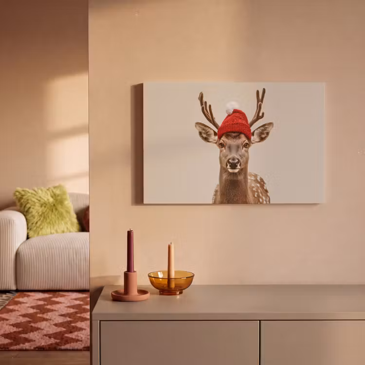 Canvas schilderij - Hert - Kerst - Muts - Dieren - Winter - Grappig — 2