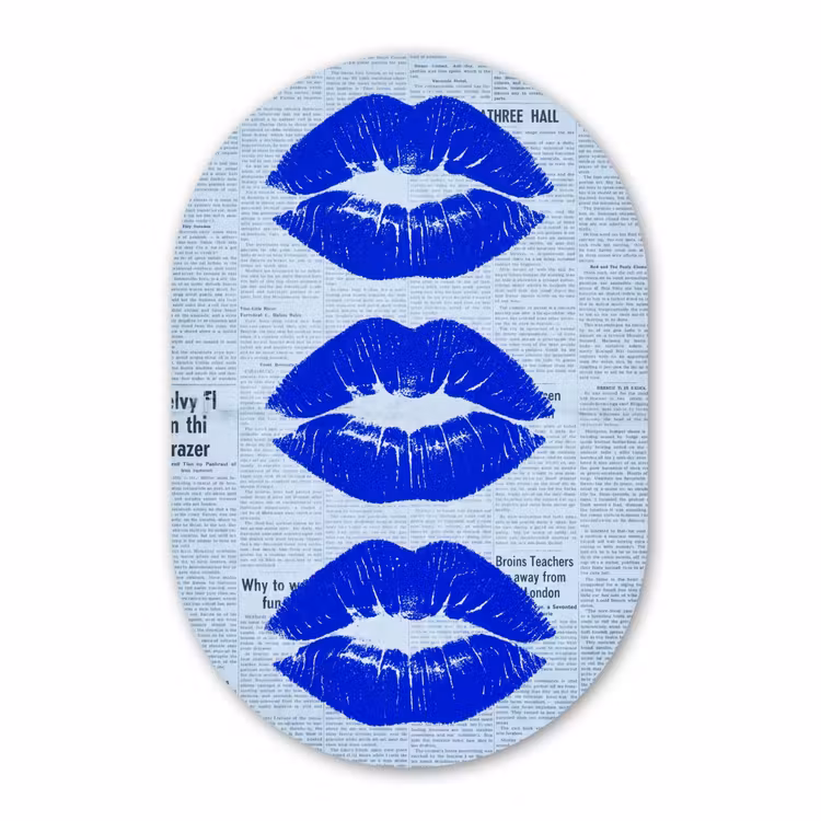 Muurovaal - Glas - Blauwe lippen krant — 1
