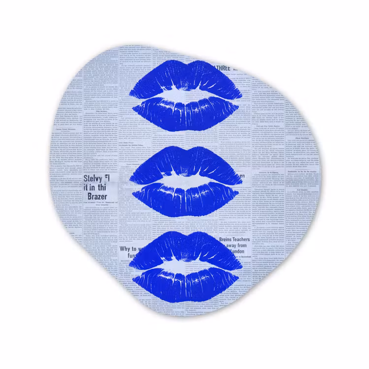 Organisch schilderij - Glas - Blauwe lippen krant — 1
