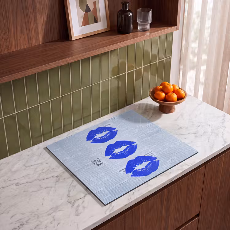 Inductie beschermer - Blauwe lippen krant — 8