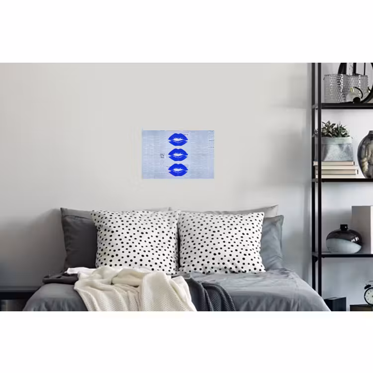 Muursticker - Blauwe lippen krant — 5