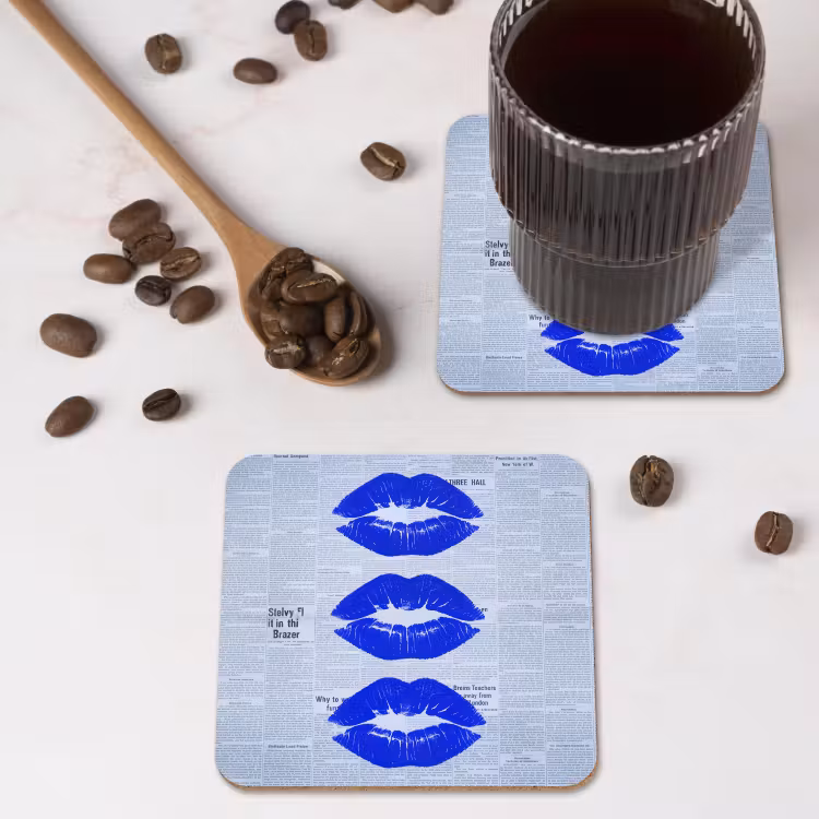 Onderzetter - Blauwe lippen krant — 4