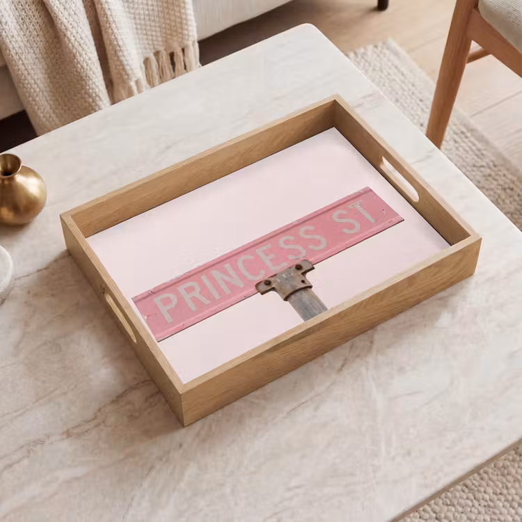 Dienblad - Roze straatnaambord - Stad — 2