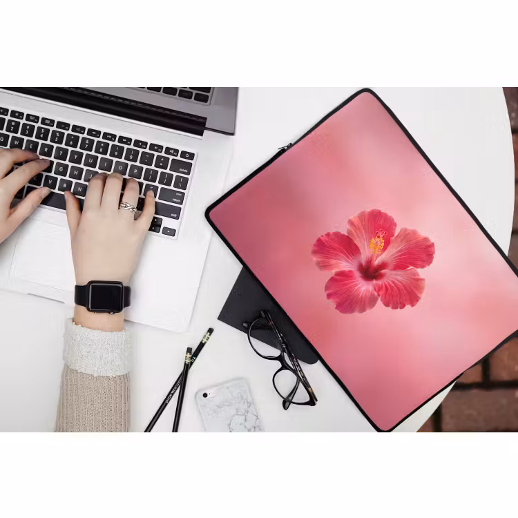 Laptophoes - Rode bloem - Natuur — 3