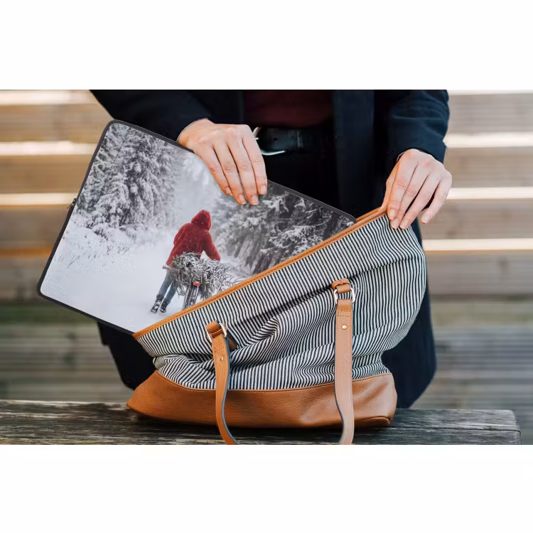 Laptophoes - Persoon - Boom - Winter — 4