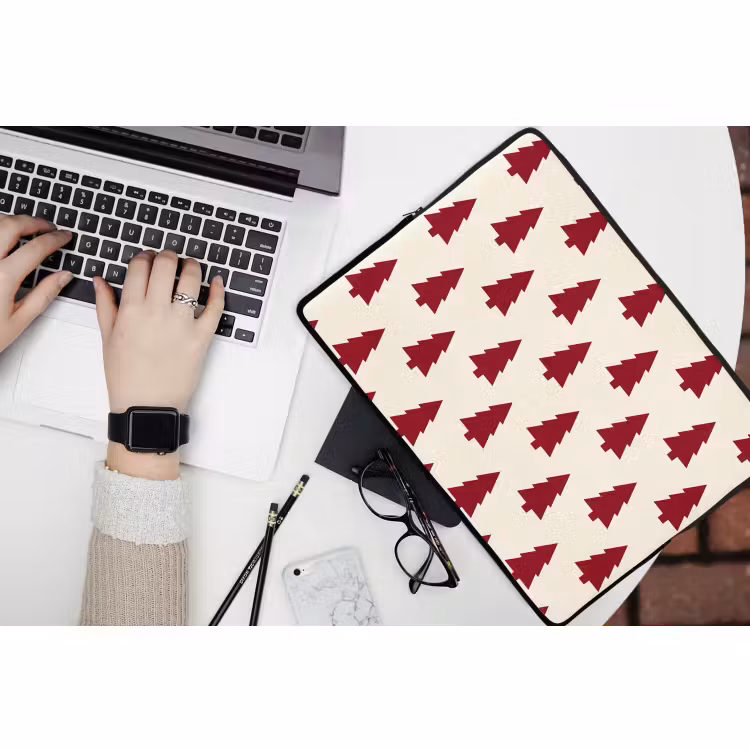 Laptophoes - Kerstboom - Crème - Rood — 3