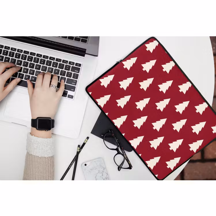 Laptophoes - Kerstboom - Rood - Wit — 3