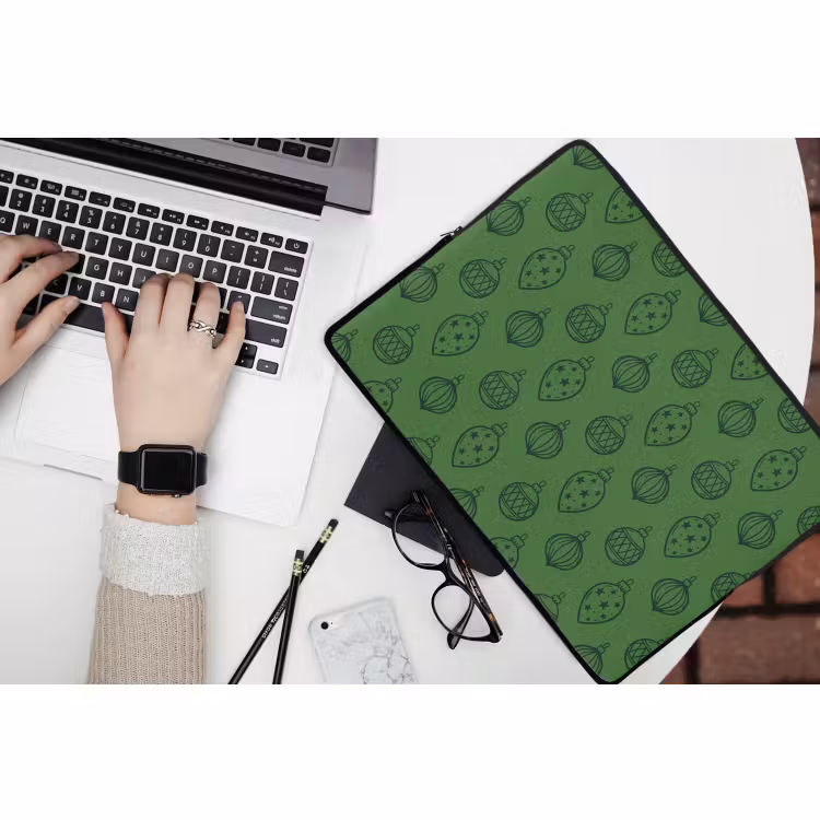 Laptophoes - Kerstbal - Kerst - Groen — 3