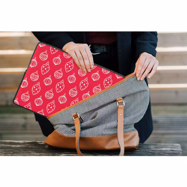 Laptophoes - Kerstbal - Rood - Wit — 4