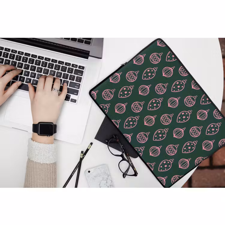 Laptophoes - Kerstbal - Roze - Groen — 3
