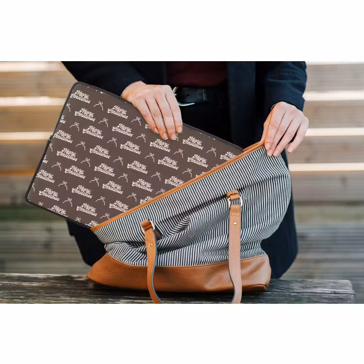 Laptophoes - Tekst - Crème - Bruin - Strik — 4