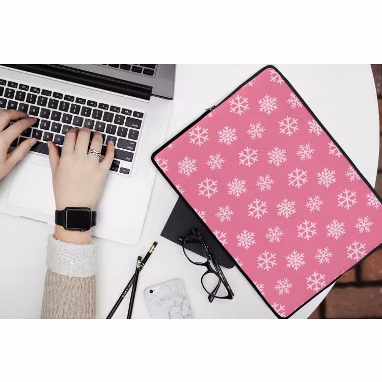 Laptophoes - Sneeuwvlok - Kerst - Roze — 3