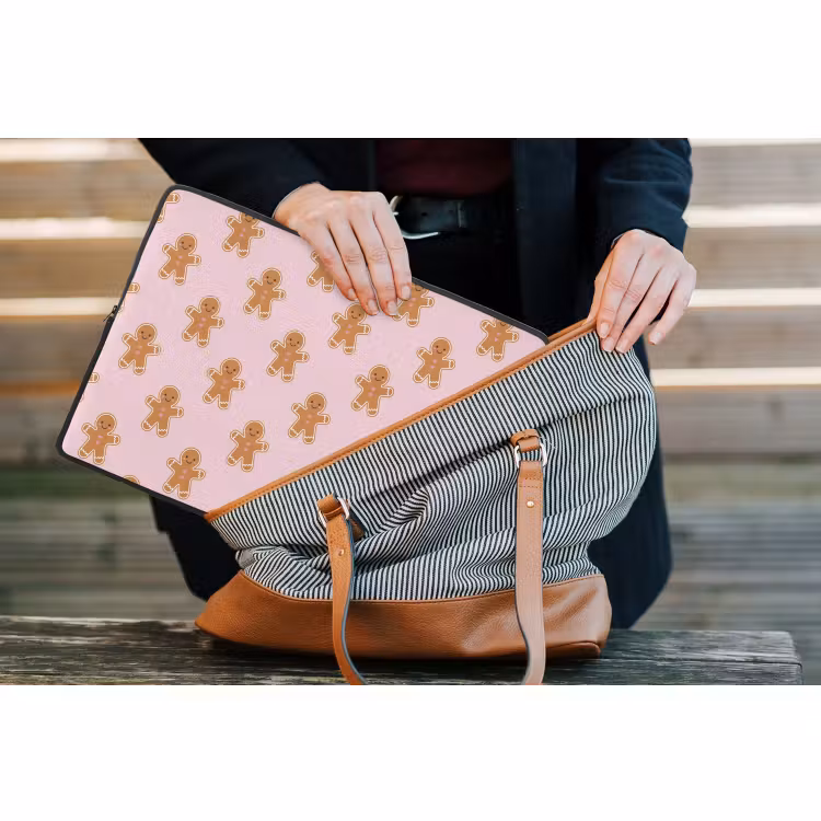 Laptophoes - Peperkoek - Kerst - Roze — 4
