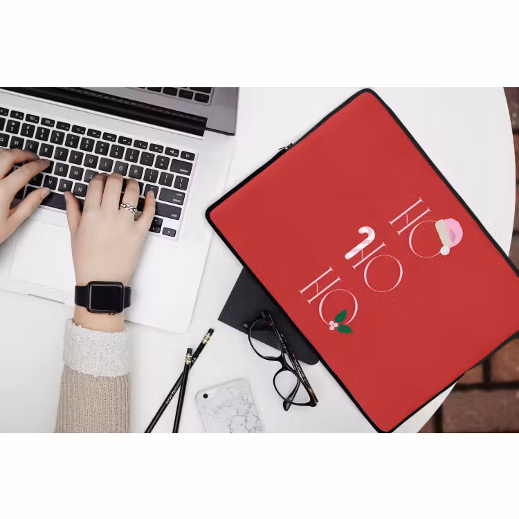 Laptophoes - Kerst - Tekst - illustratie - Rood — 3