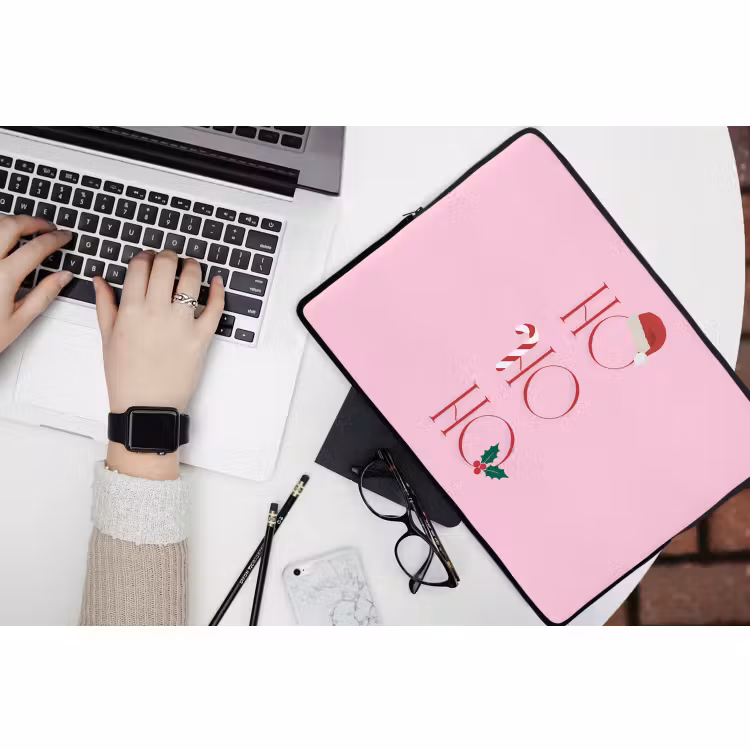 Laptophoes - Kerst - Tekst - Roze - Illustratie — 3