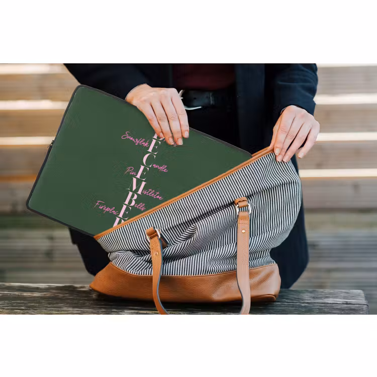 Laptophoes - December - Tekst - Kerst - Groen — 4