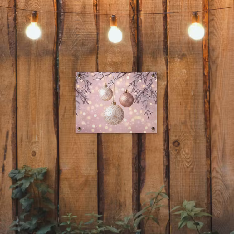 Tuinposter - Kerstbal - Roze - Winter — 2