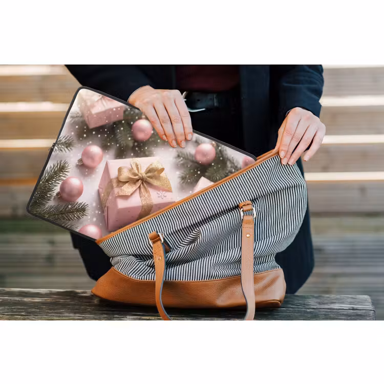 Laptophoes - Cadeau - Kerst - Roze — 4