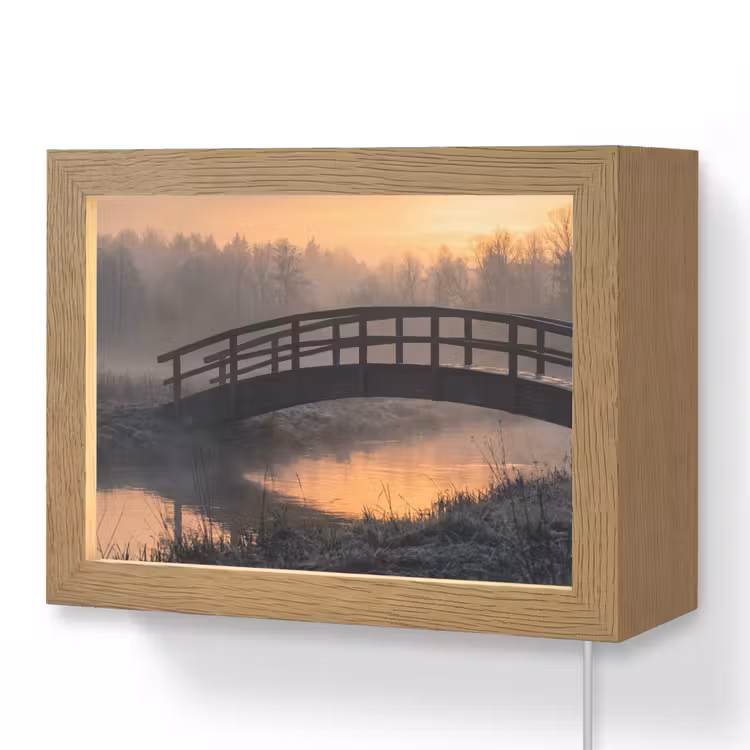 Lightbox - Wandlamp - Brug - Mist - Bomen - Water
